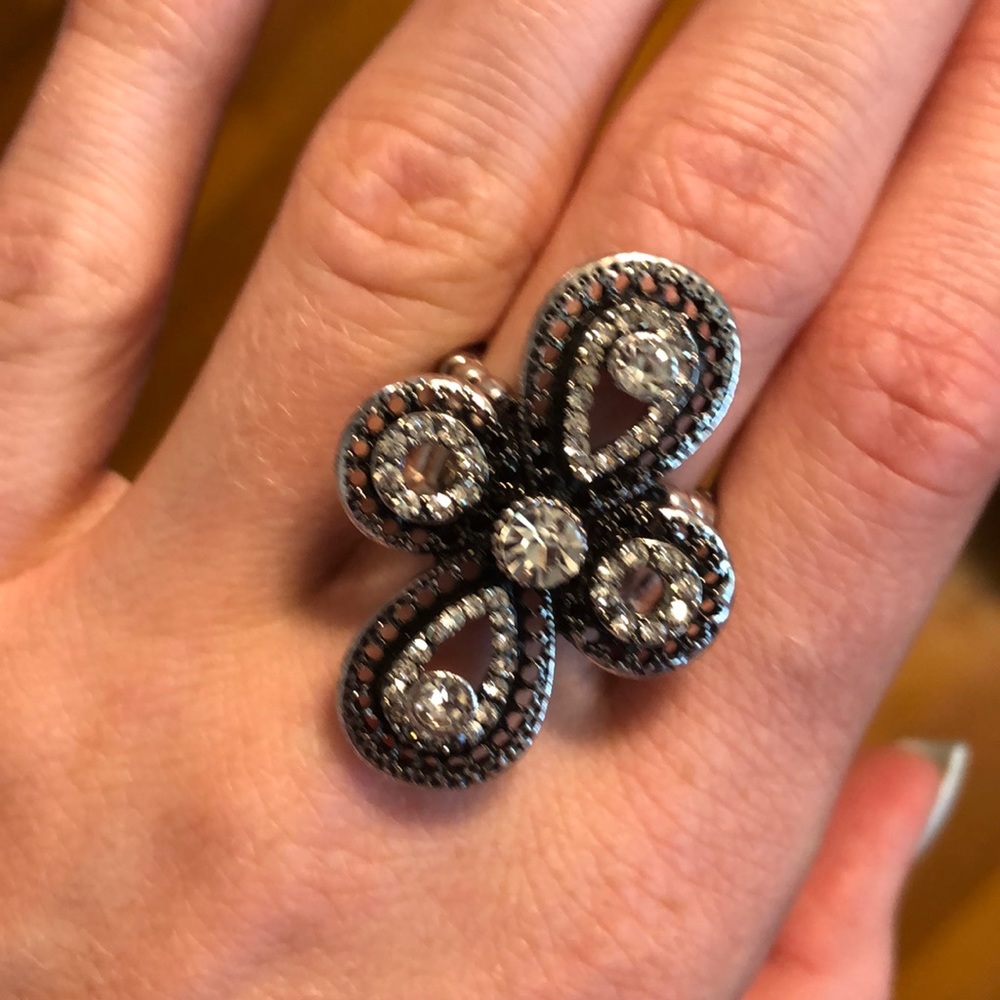 Statement ring - Picture 2 of 2
